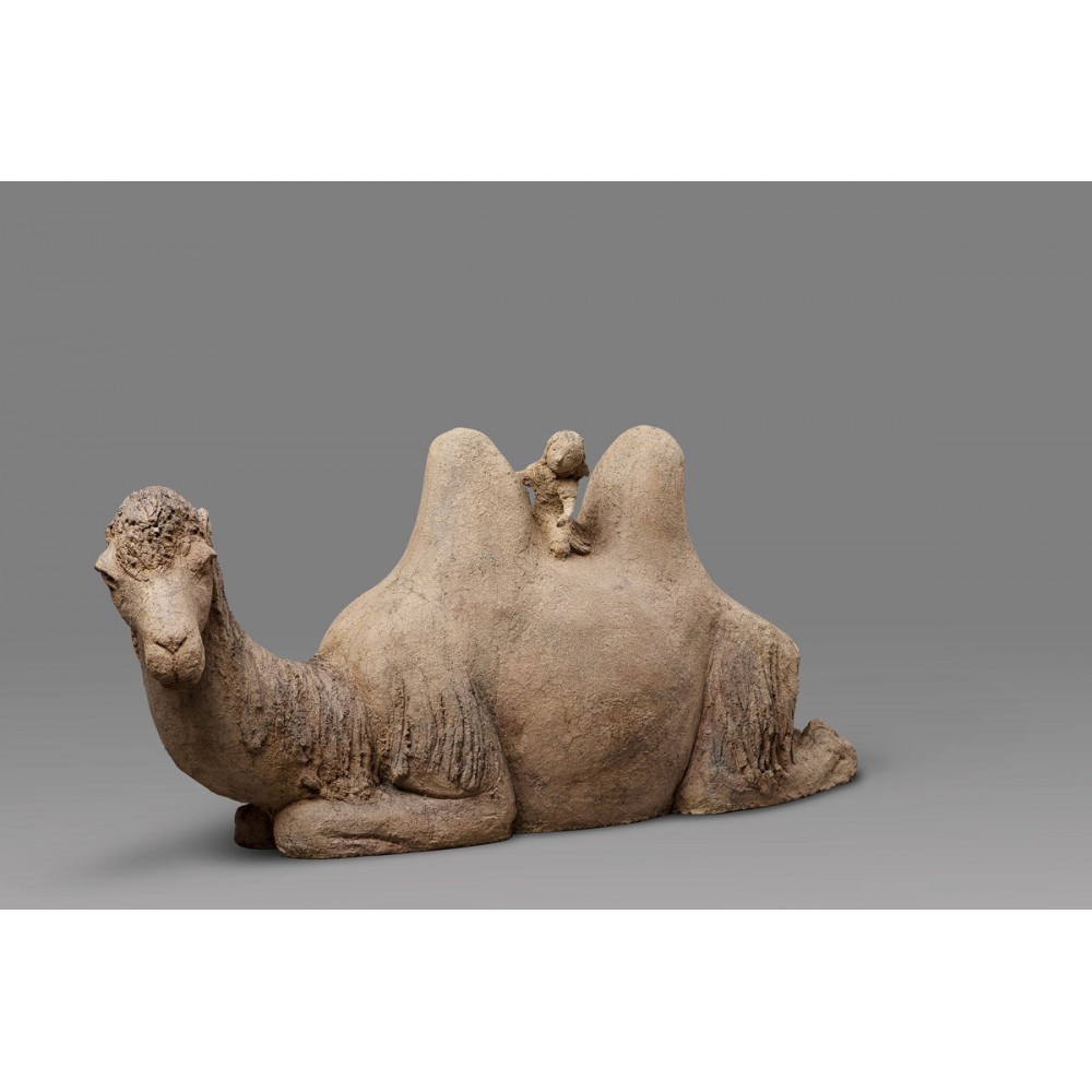 Sculpture d'art grès La halte, statue animalière terre chameau de Sophie Verger