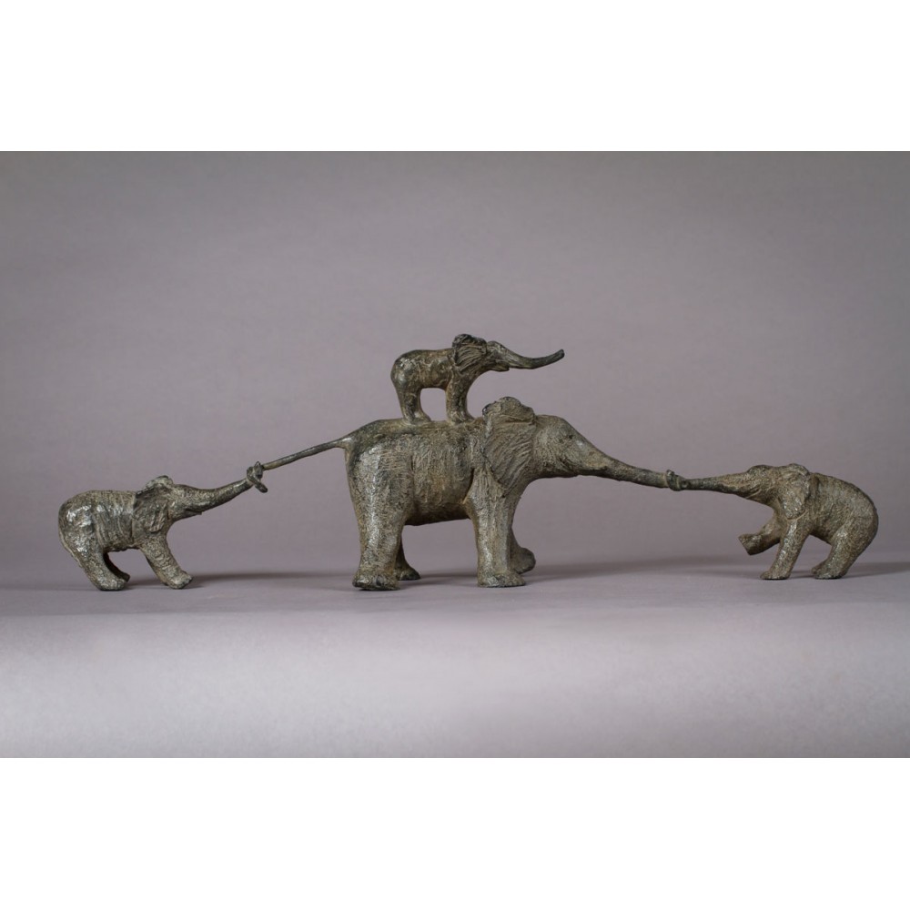Sokatiria et un en plus, sculpture animalière bronze éléphant de Sophie Verger