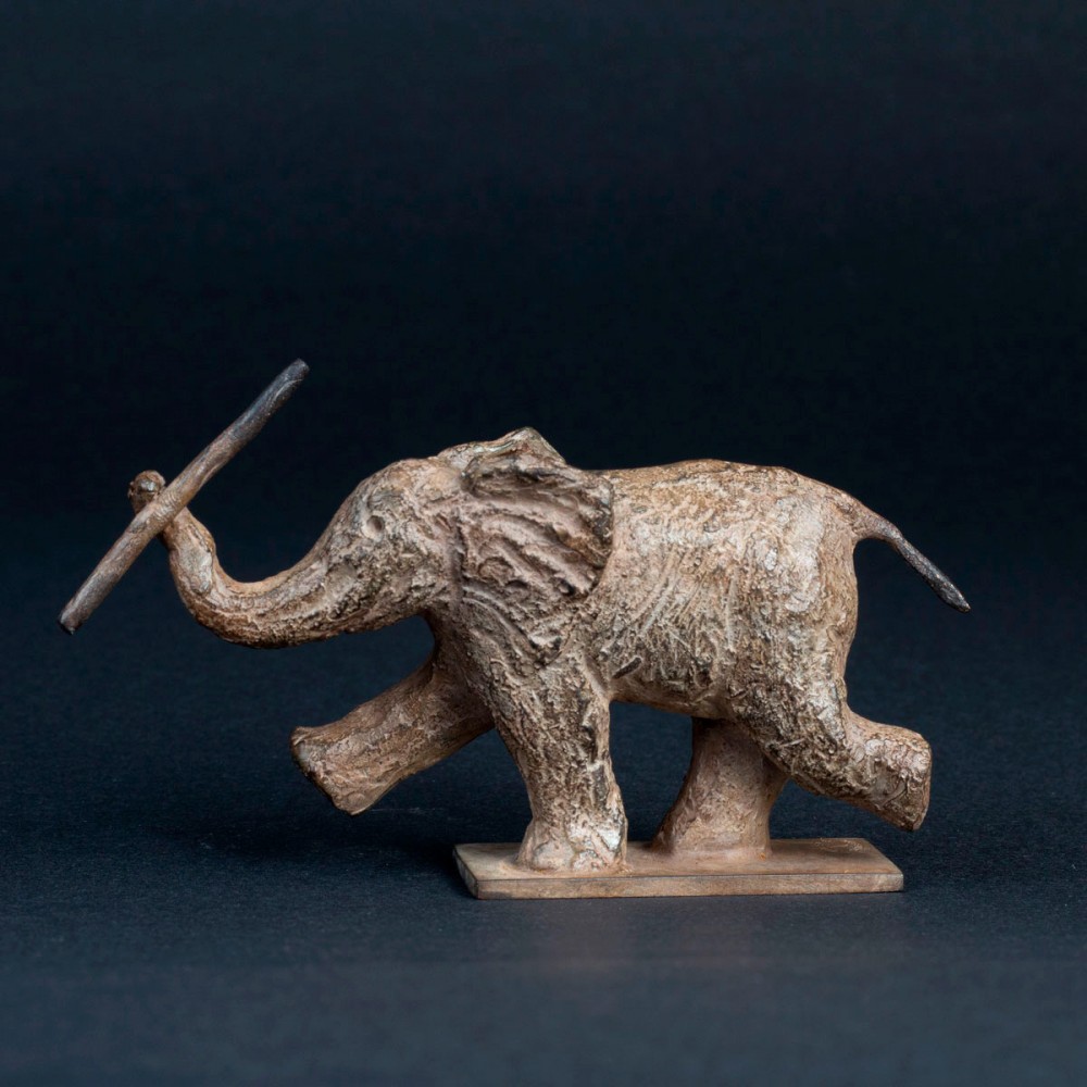 Sculpture bronze En avant, statue animalière bronze éléphant de Sophie