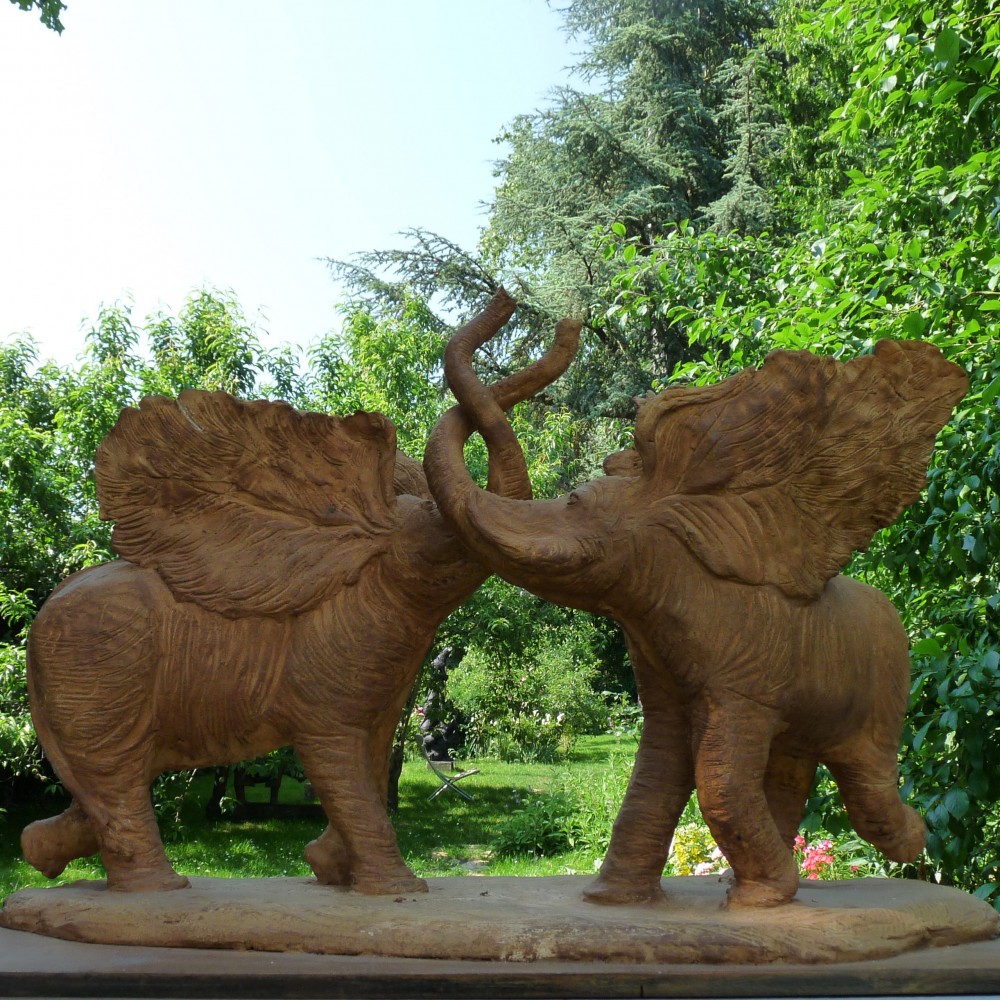 Deux éléphants, sculpture animalière terre éléphant de Sophie Verger