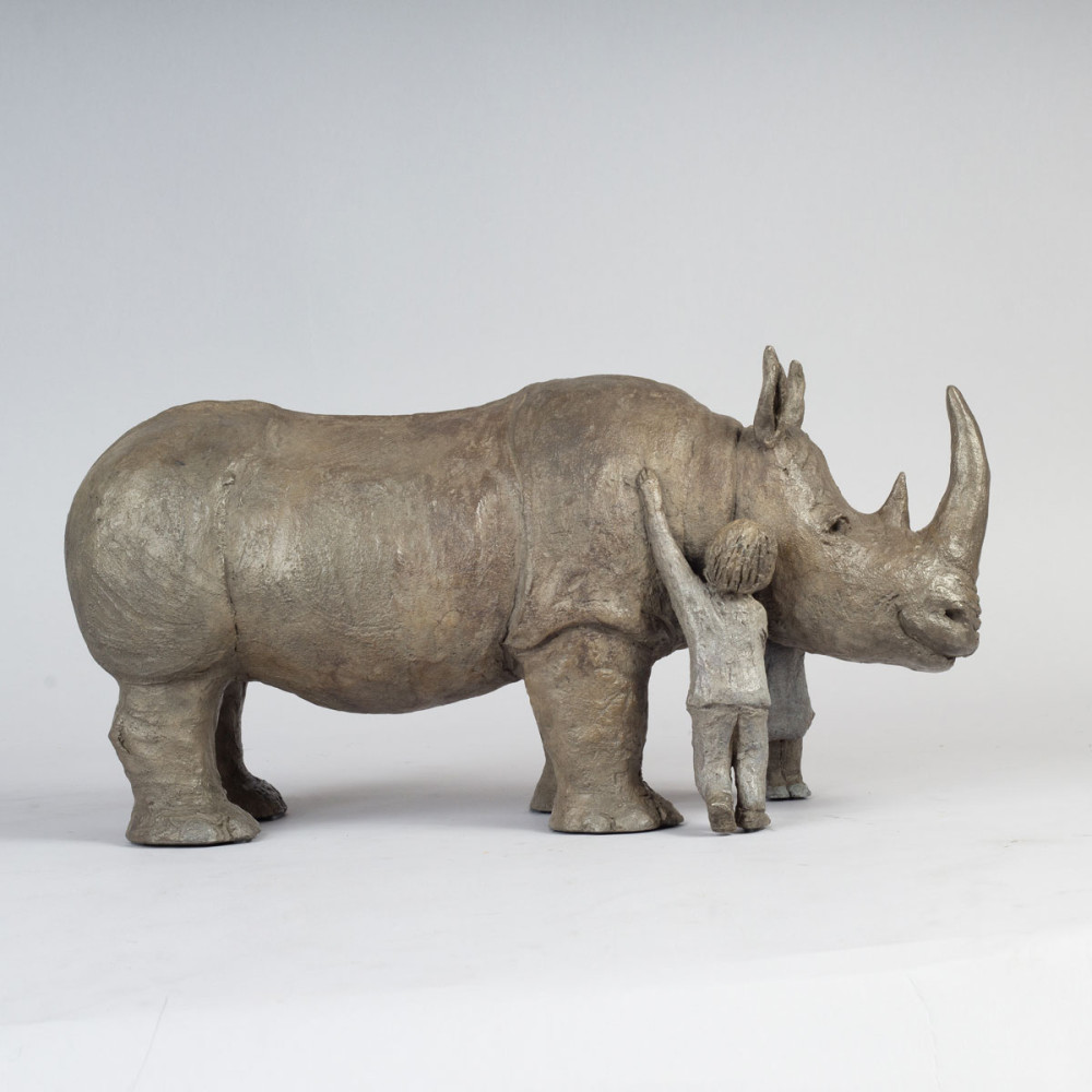Profil droit Sculpture bronze Un Rhinoceros d'Exception, statue animalière rhino de Sophie Verger