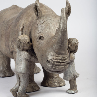 Sculpture bronze Un Rhinoceros d'Exception, statue animalière rhino de Sophie Verger 2