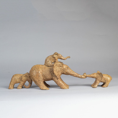 Sculpture bronze Trois pour un, statue bronze éléphant de Sophie Verger