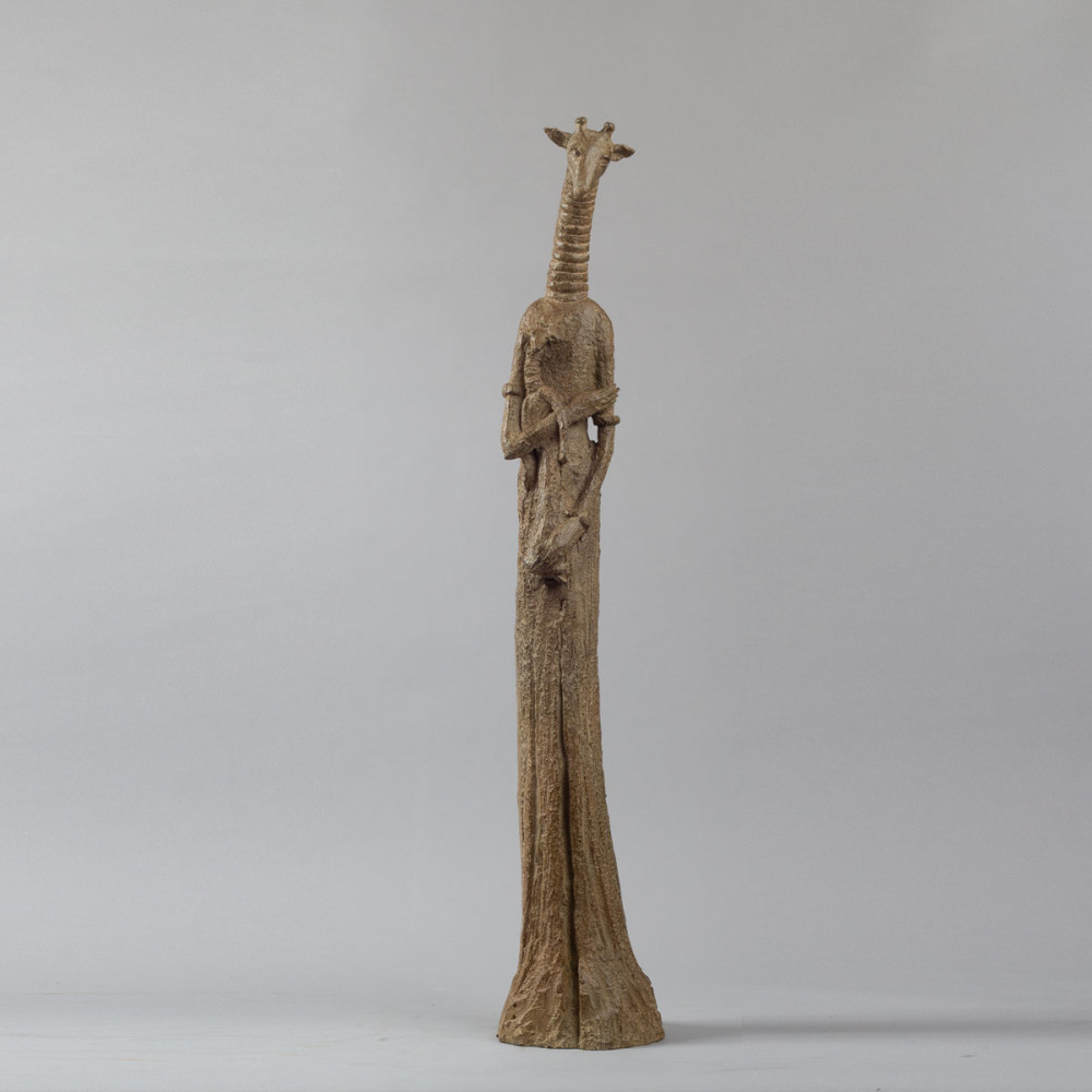 Sculpture bronze La Girafe et sa poupée, statue animalière girafe de Sophie Verger