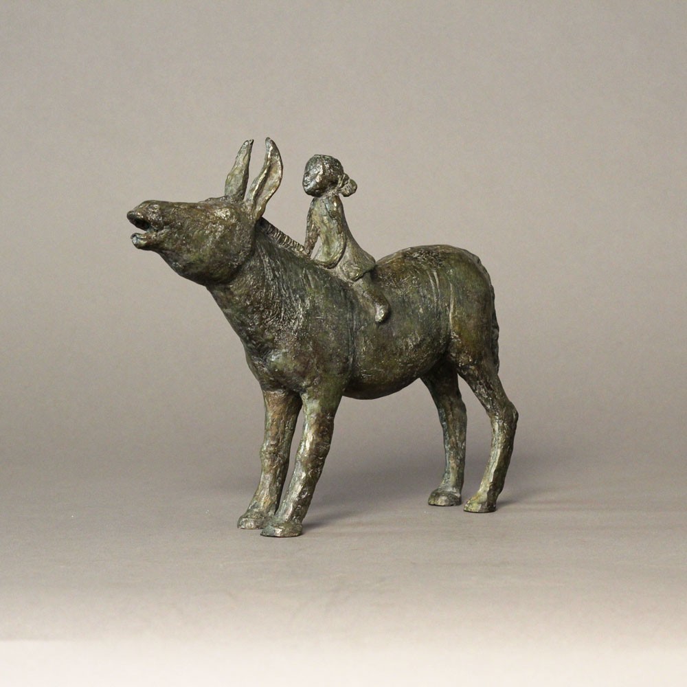 Ane et petite fille, sculpture animalière bronze âne de Sophie Verger