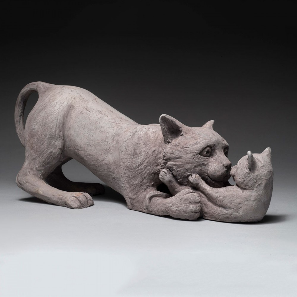 Chat et son petit, sculpture animalière terre chat de Sophie Verger