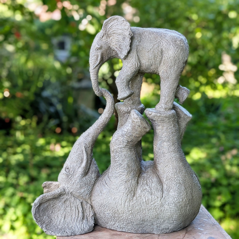 Célébrons toutes les mamans avec TENDRES JEUX - sculpture bronze éléphant de Sophie Verger